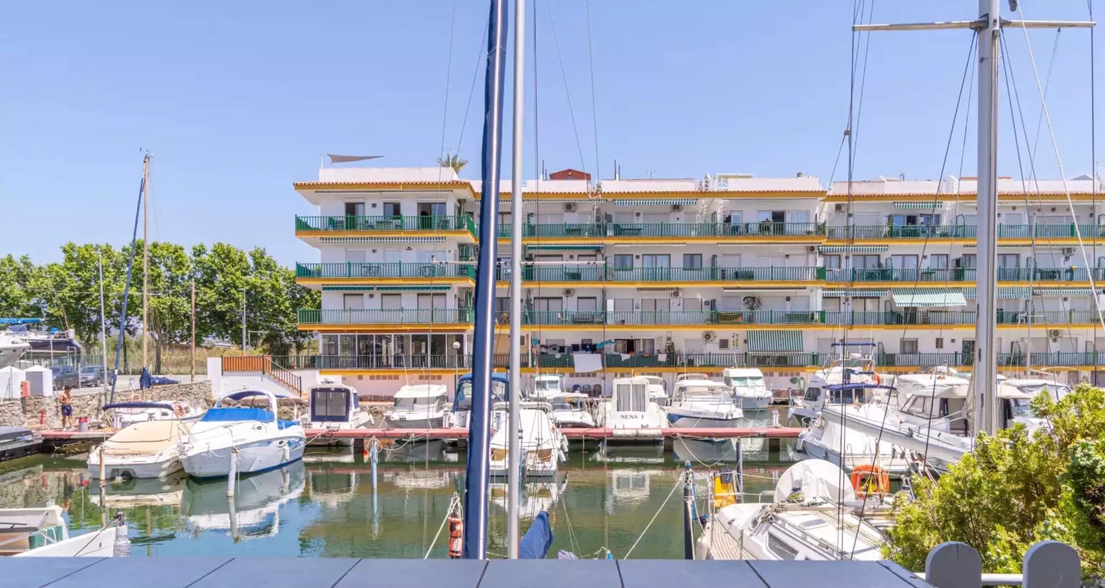 2 makuuhuone Asunto myytävänä paikassa Empuriabrava - 260 000 € (Ref: 9910478)