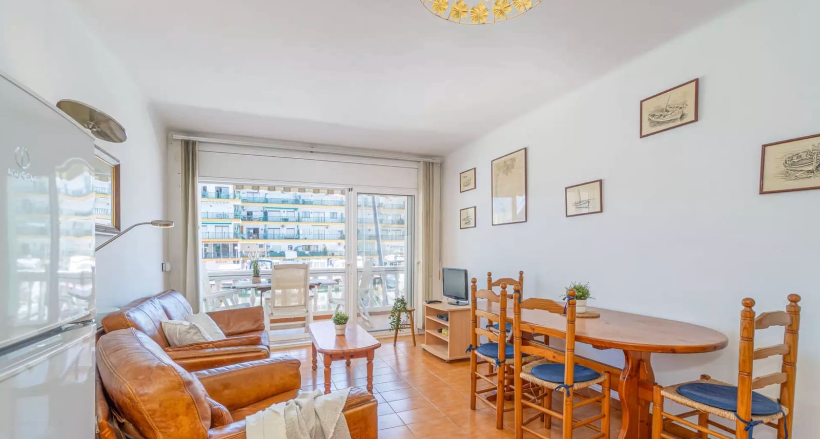 2 makuuhuone Asunto myytävänä paikassa Empuriabrava - 260 000 € (Ref: 9910478)