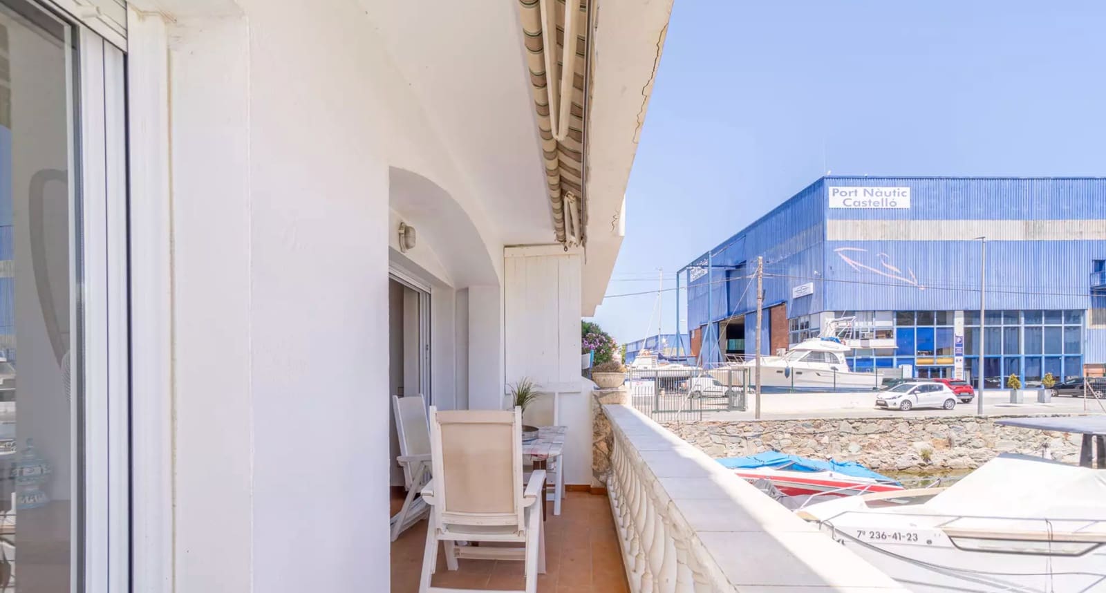 2 makuuhuone Asunto myytävänä paikassa Empuriabrava - 260 000 € (Ref: 9910478)