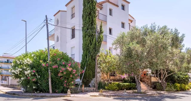 2 makuuhuone Asunto myytävänä paikassa Empuriabrava, Castelló d'Empúries - 260 000 € (Ref: 9910478)