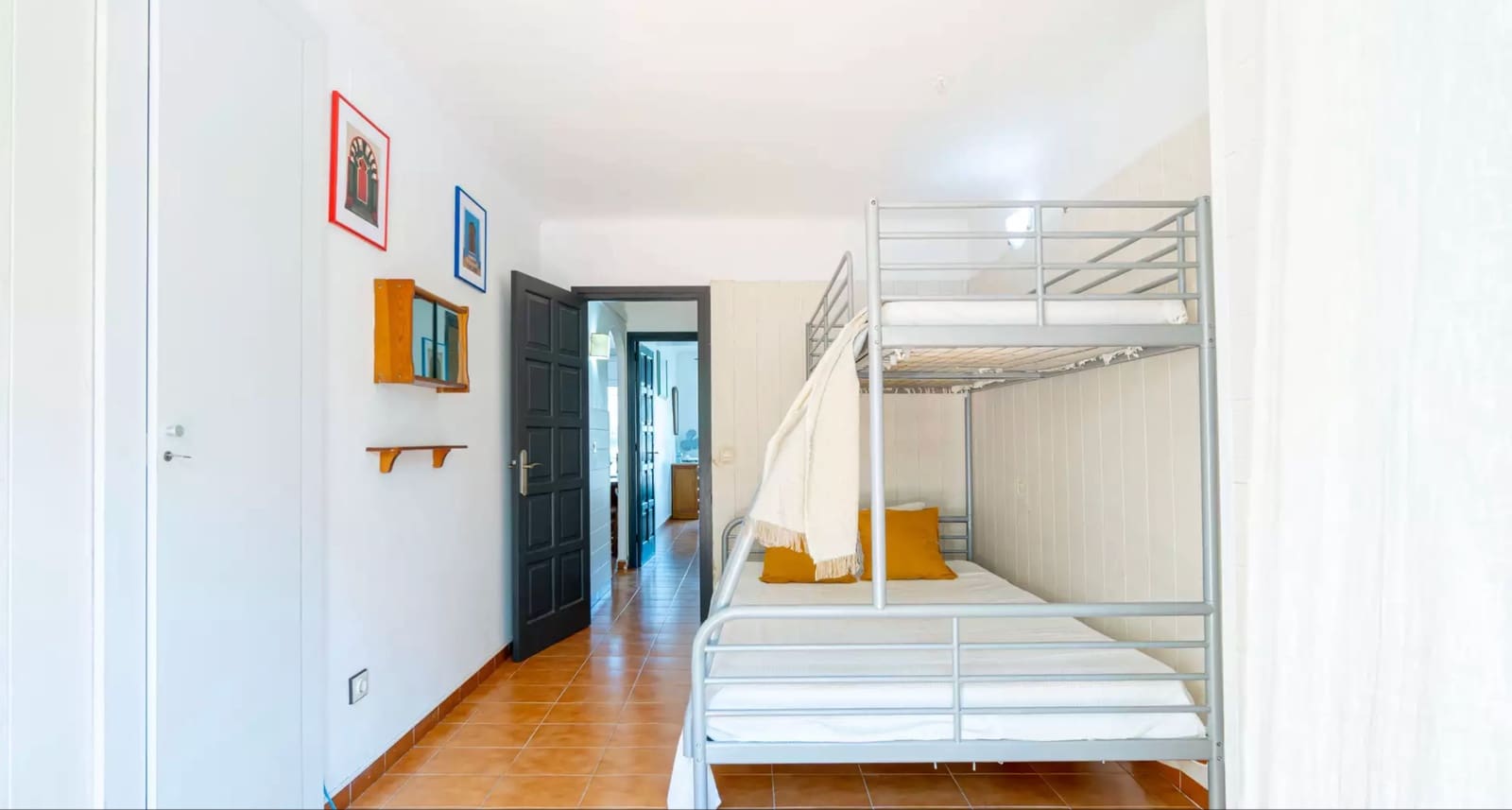 2 bedroom Flat for sale in Empuriabrava - € 260,000 (Ref: 9910478)