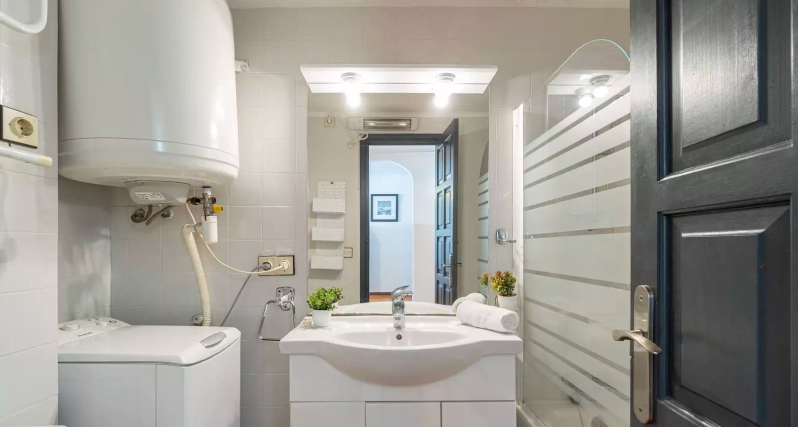 2 bedroom Flat for sale in Empuriabrava - € 260,000 (Ref: 9910478)