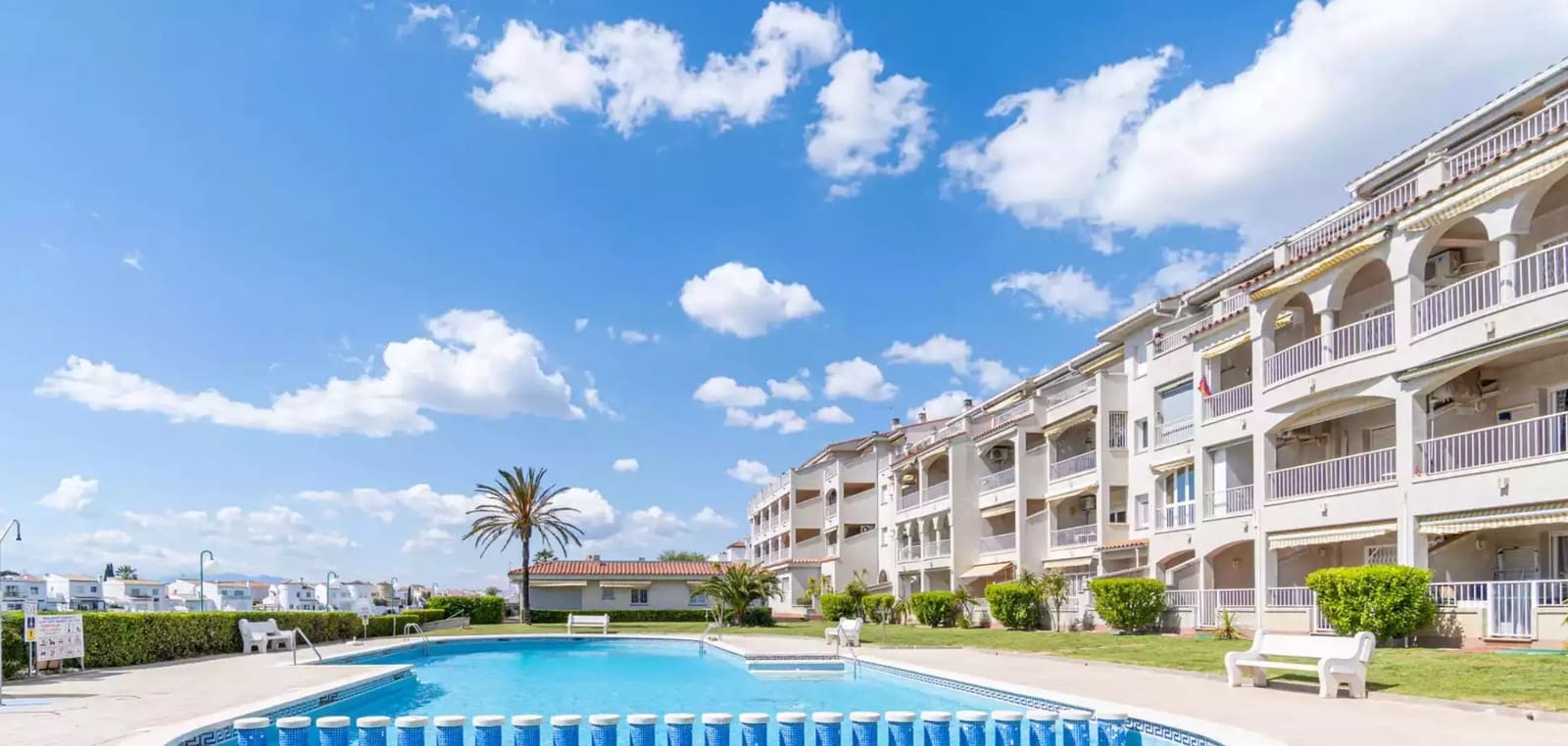 2 soverom Leilighet til salgs i Empuriabrava - € 317 000 (Ref: 9910479)