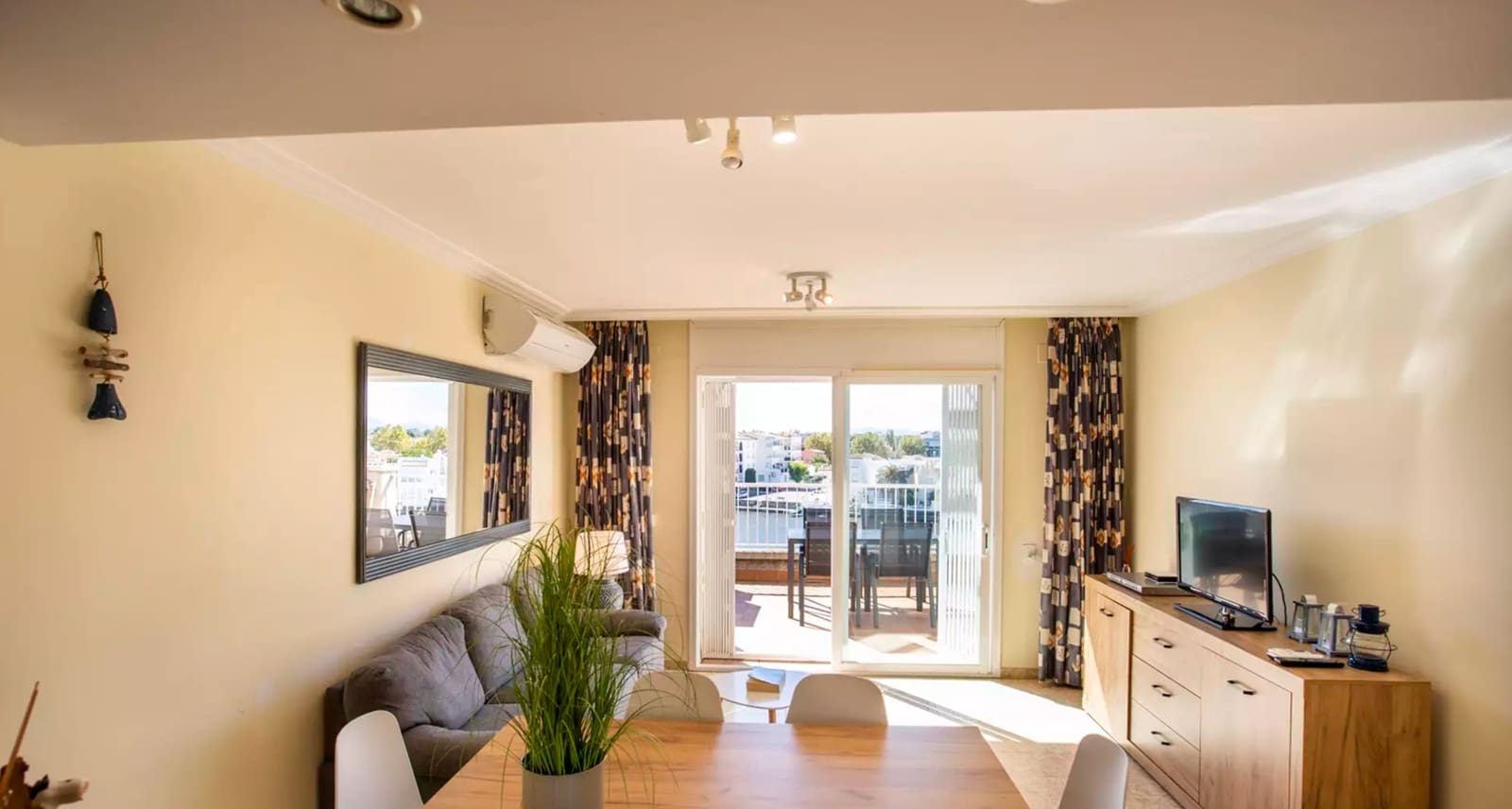 2 soverom Leilighet til salgs i Empuriabrava - € 317 000 (Ref: 9910479)