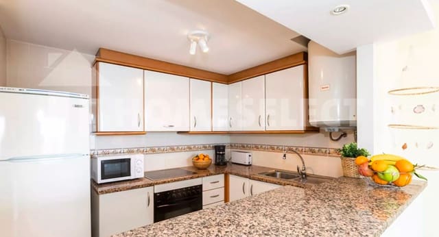 2 bedroom Flat for sale in Empuriabrava, Castelló d'Empúries - € 317,000 (Ref: 9910479)