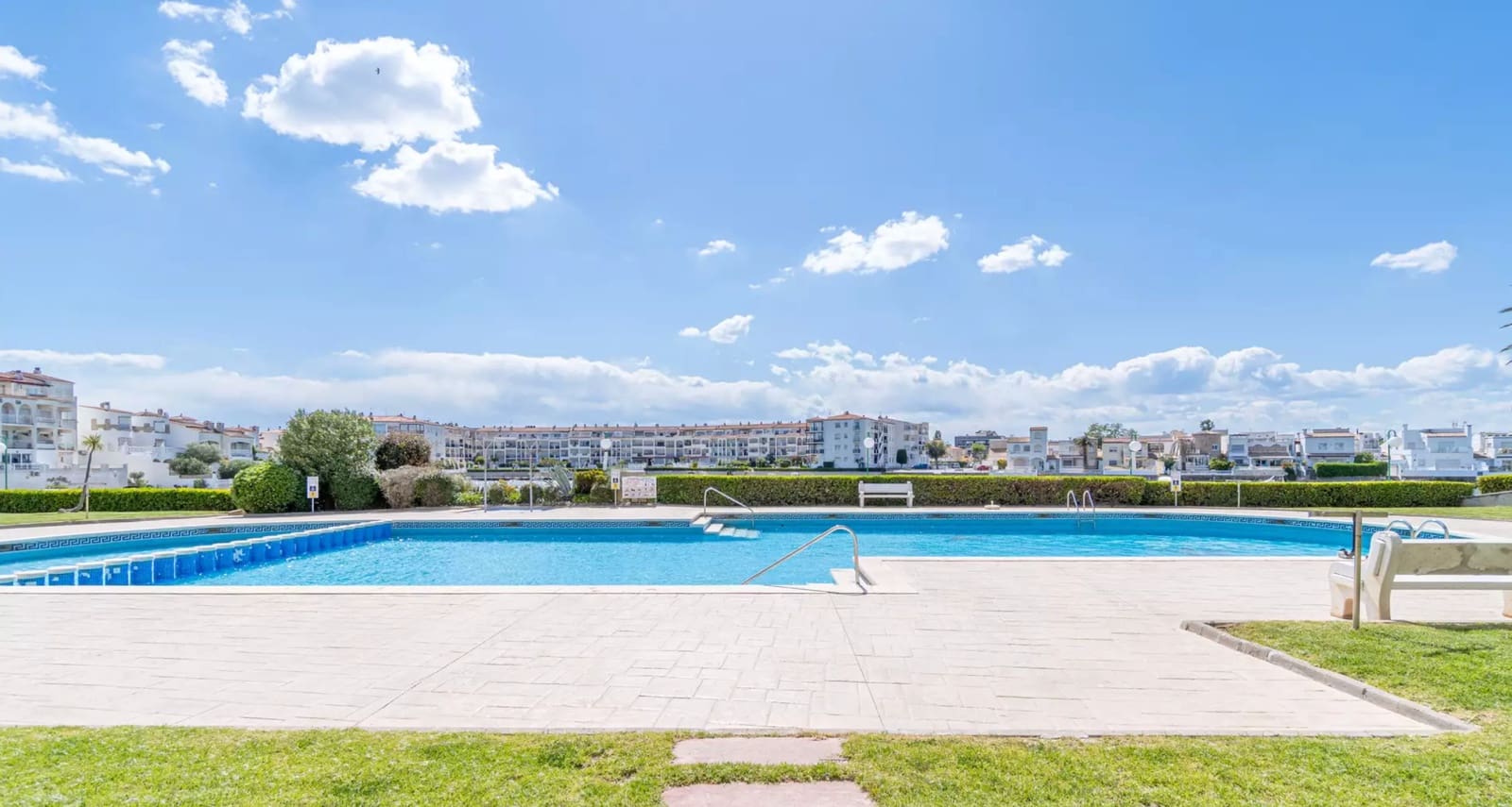 2 soverom Leilighet til salgs i Empuriabrava - € 317 000 (Ref: 9910479)