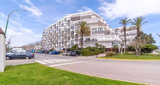 1 slaapkamer Flat te koop in Empuriabrava, Castelló d'Empúries - € 397.000 (Ref: 9910480)