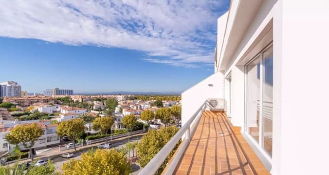 1 slaapkamer Flat te koop in Empuriabrava, Castelló d'Empúries - € 397.000 (Ref: 9910480)