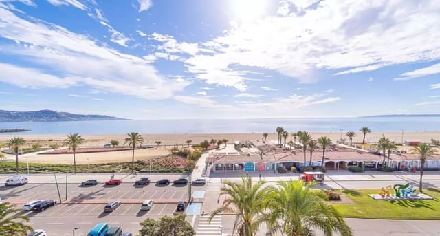 1 slaapkamer Flat te koop in Empuriabrava, Castelló d'Empúries - € 397.000 (Ref: 9910480)