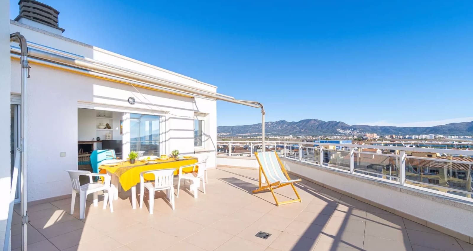 2 sovrum Lägenhet till salu i Empuriabrava - 460 000 € (Ref: 9910481)