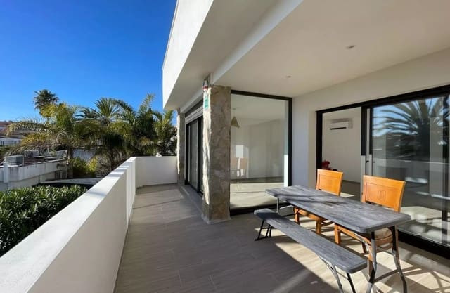 3 makuuhuone Asunto myytävänä paikassa Empuriabrava, Castelló d'Empúries mukana 
autotalli - 485 000 € (Ref: 9910482)