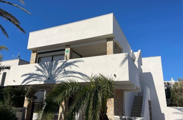 3 makuuhuone Asunto myytävänä paikassa Empuriabrava, Castelló d'Empúries mukana 
autotalli - 485 000 € (Ref: 9910482)