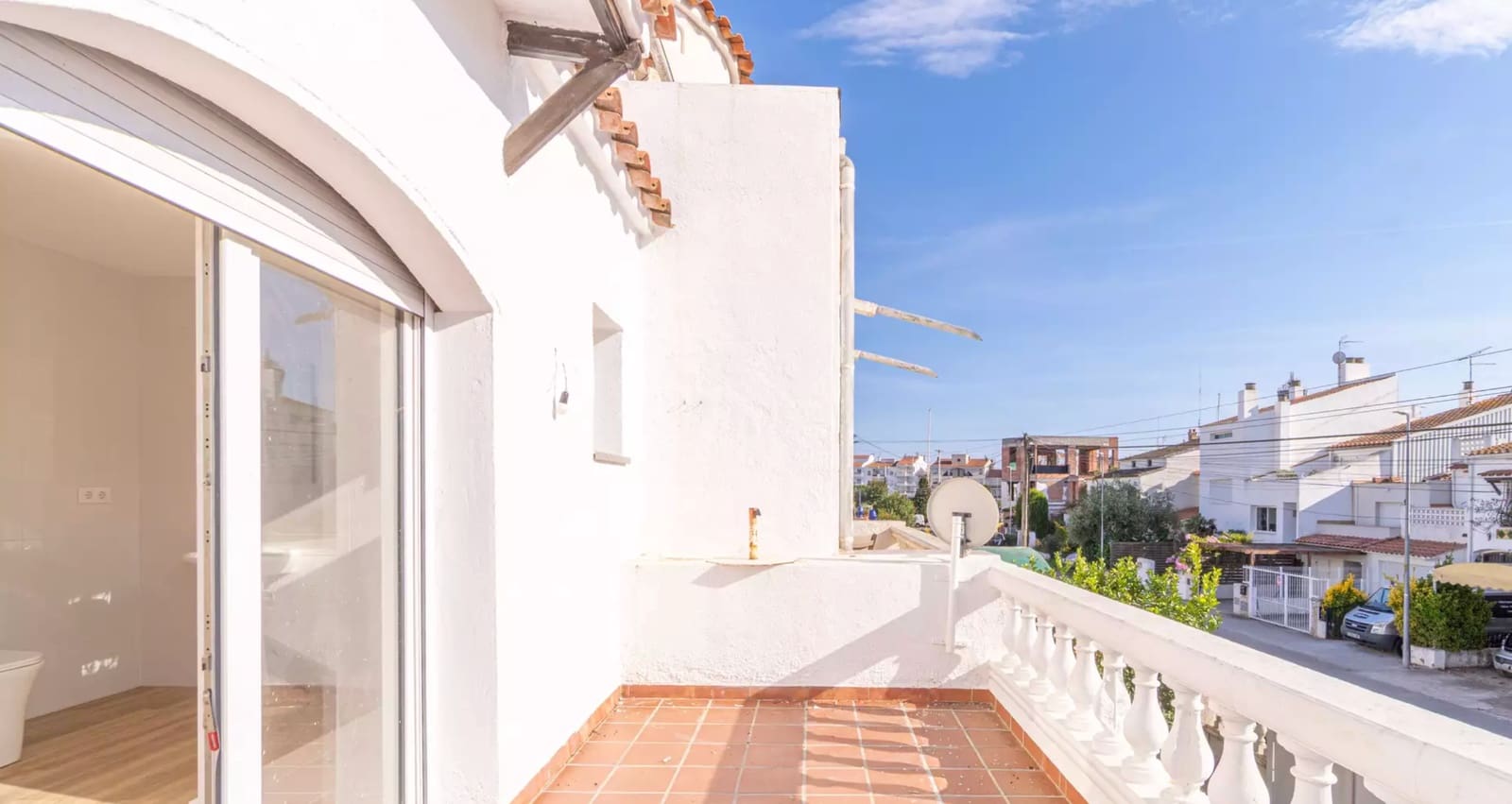 2 bedroom Villa for sale in Empuriabrava - € 260,000 (Ref: 9910486)