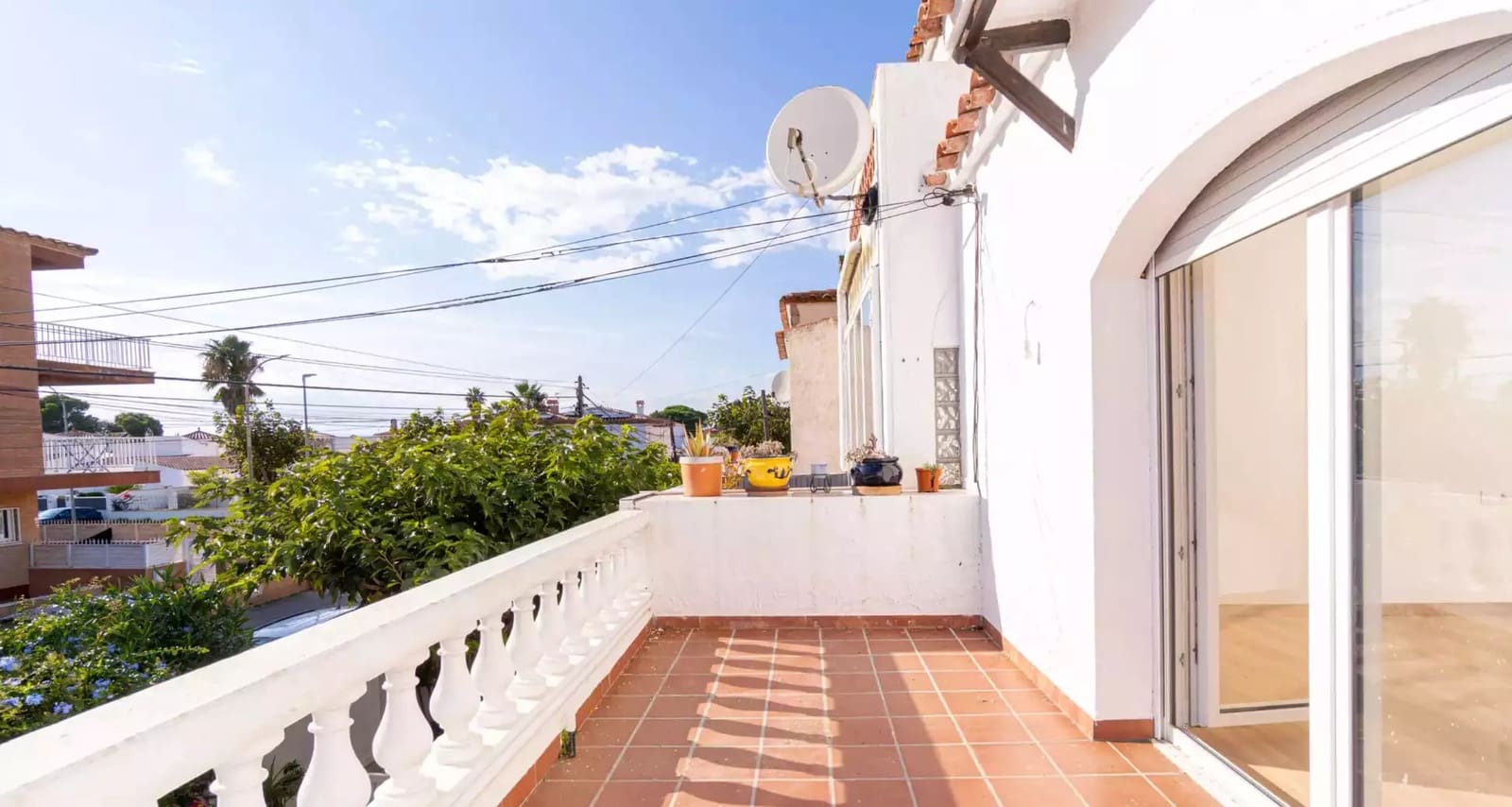 2 bedroom Villa for sale in Empuriabrava - € 260,000 (Ref: 9910486)