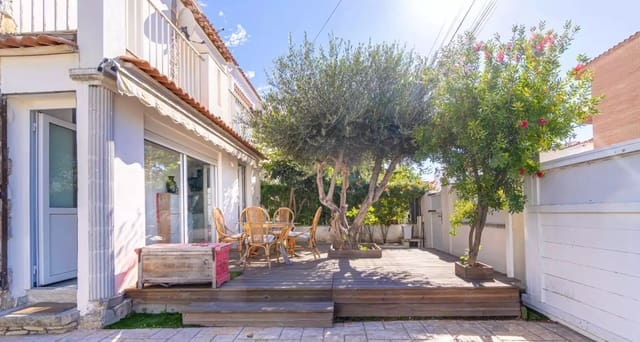 2 quarto Moradia para venda em Empuriabrava, Castelló d'Empúries - 375 000 € (Ref: 9910488)