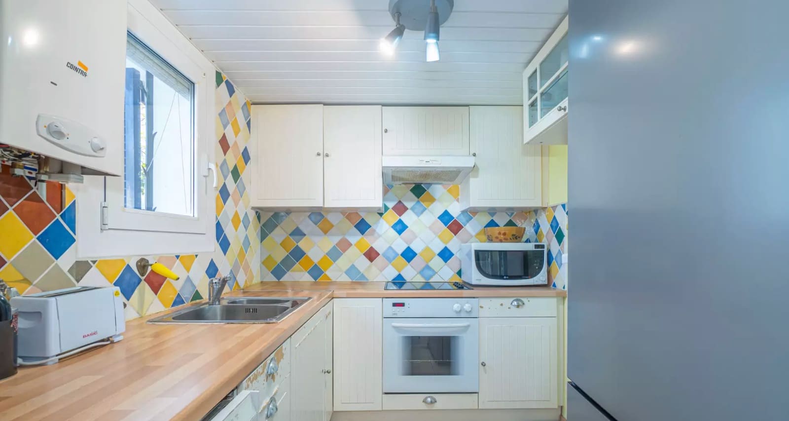 Casa de 4 habitaciones en Empuriabrava en venta - 425.000 € (Ref: 9910489)