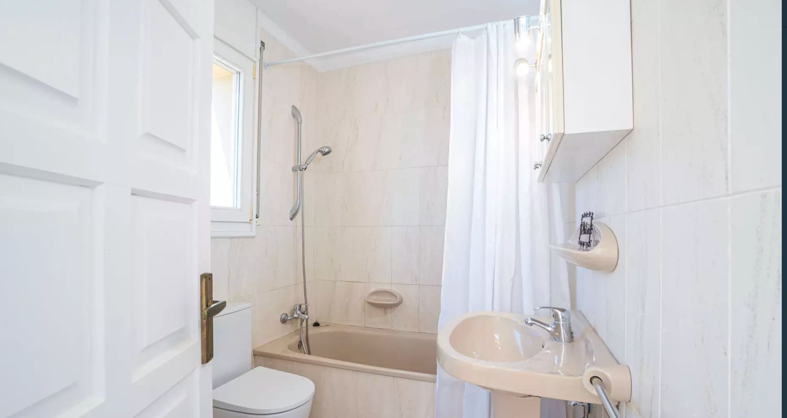 3 sypialnia Dom na sprzedaż w Empuriabrava z garażem - 450 000 € (Ref: 9910490)