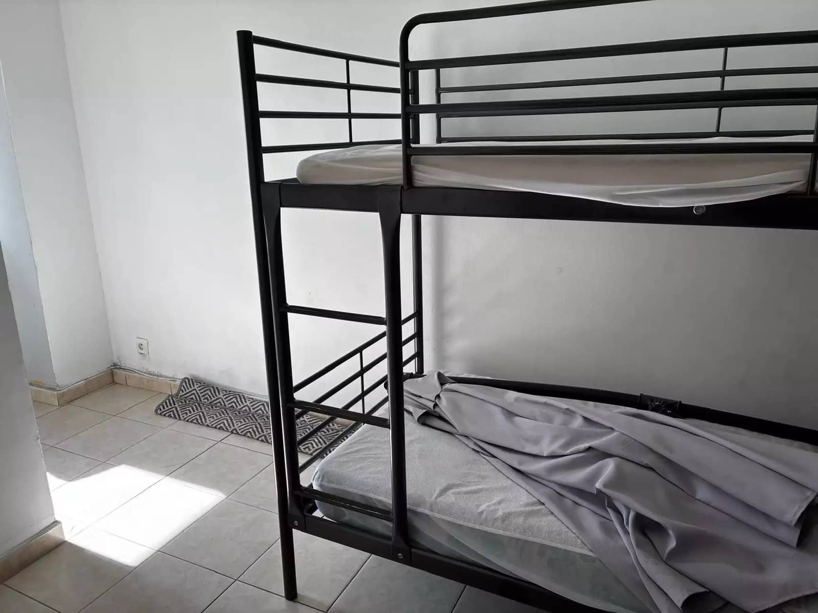 4 slaapkamer Villa te koop in Empuriabrava met zwembad garage - € 420.000 (Ref: 9910491)