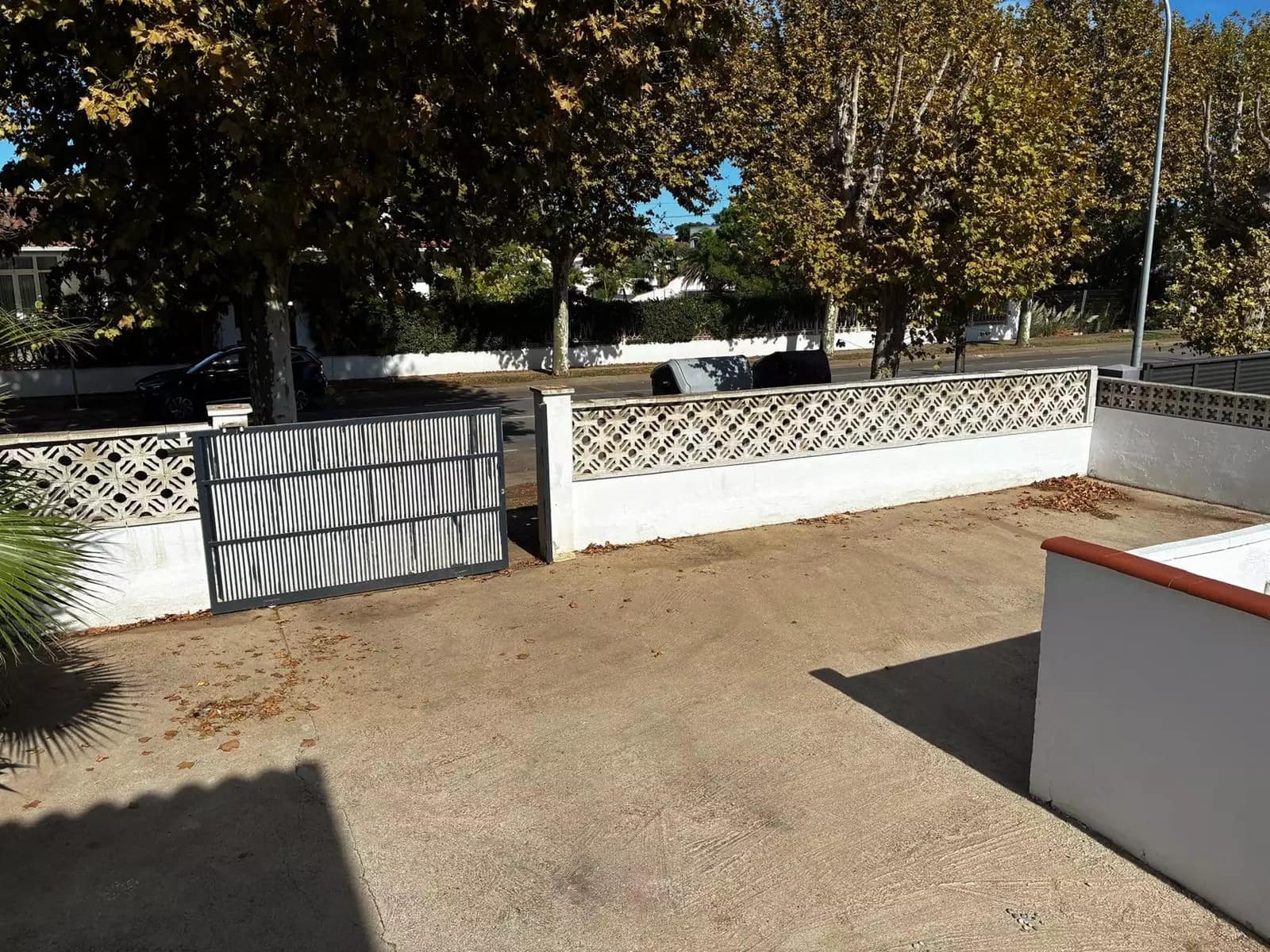 4 slaapkamer Villa te koop in Empuriabrava met zwembad garage - € 420.000 (Ref: 9910491)