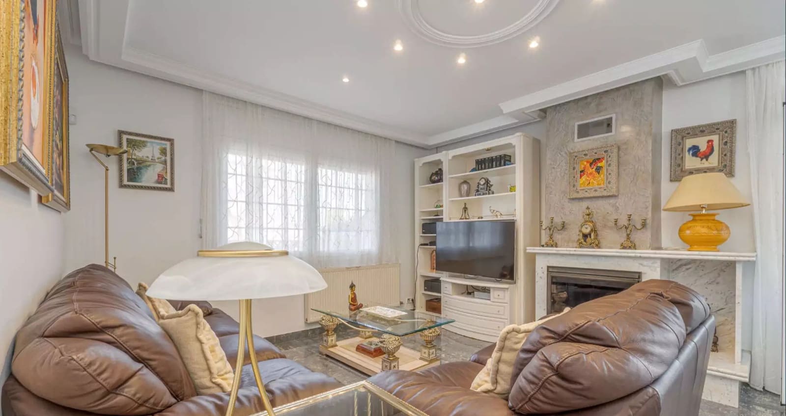 5 chambre Villa/Maison à vendre à Empuriabrava avec piscine garage - 780 000 € (Ref: 9910492)