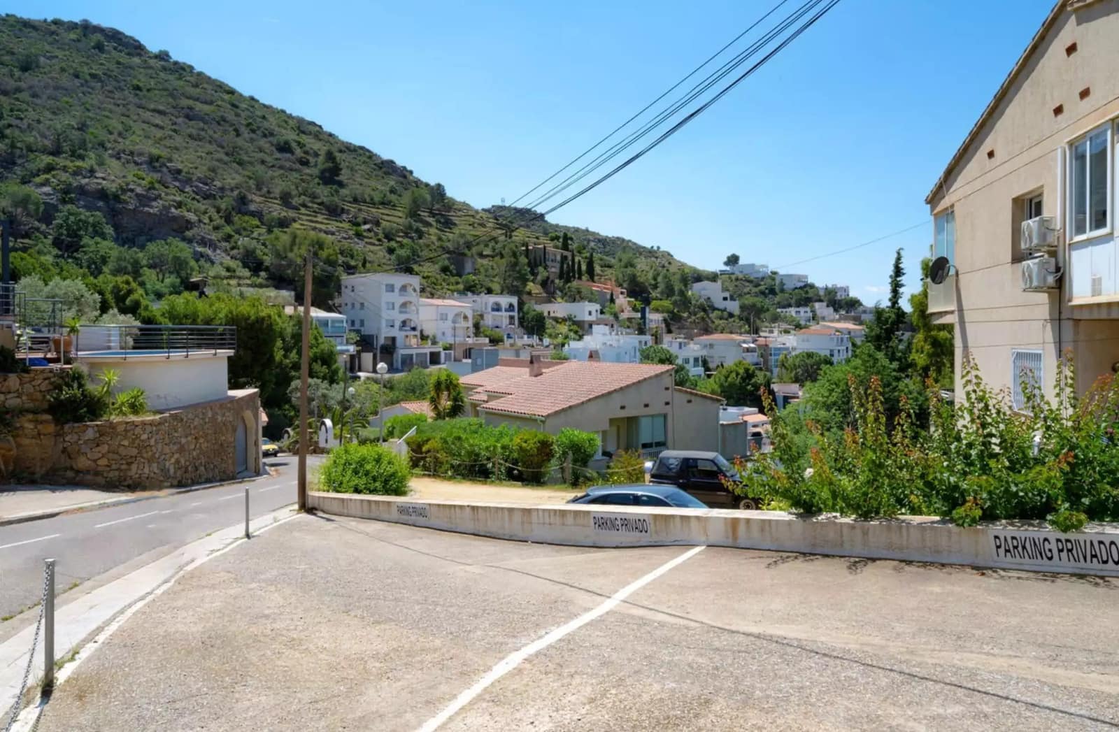 3 bedroom Flat for sale in Roses with garage - € 389,000 (Ref: 9928062)