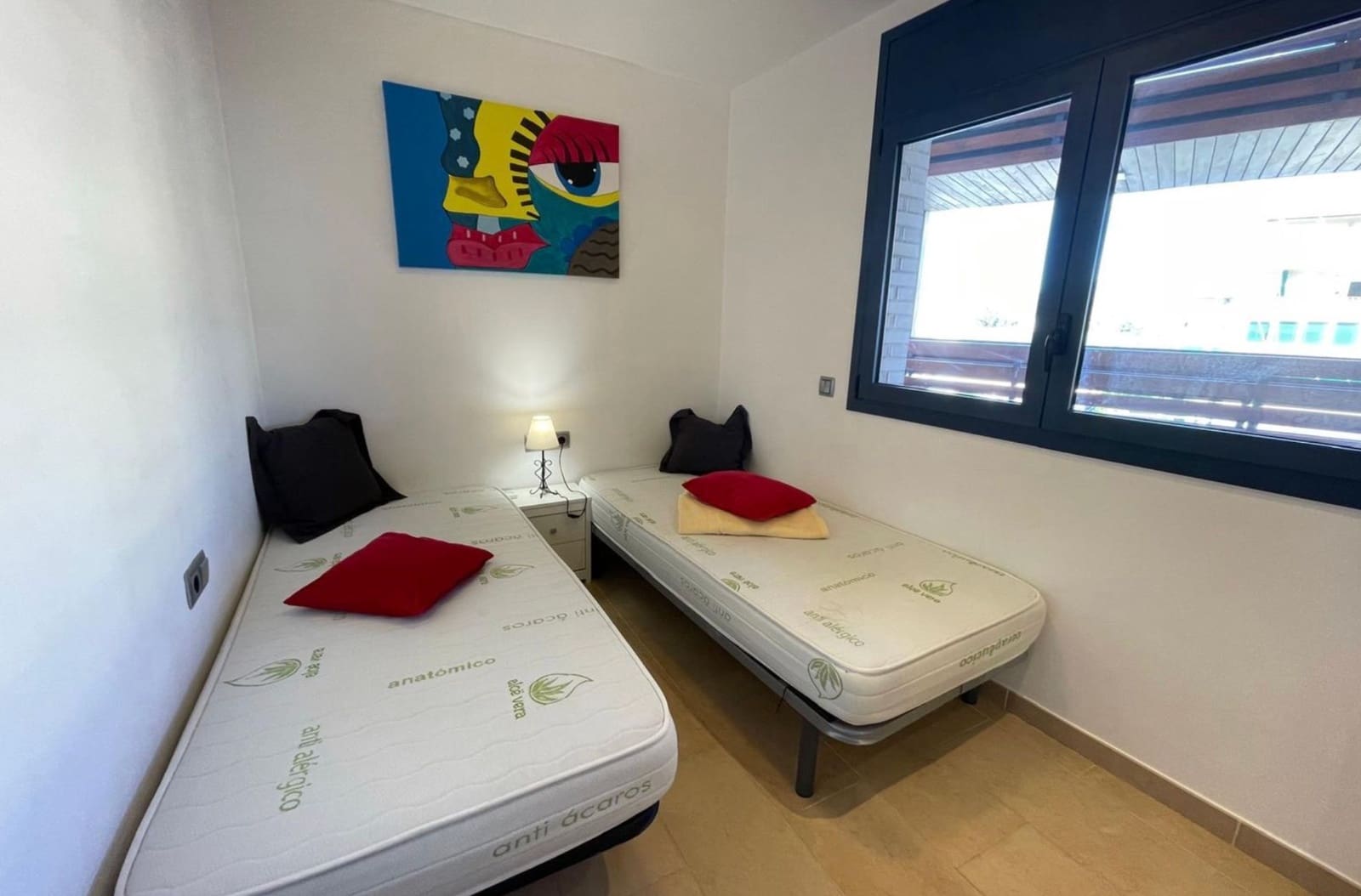 2 Zimmer Wohnung zu verkaufen in Roses mit Garage - 299.000 € (Ref: 9928064)