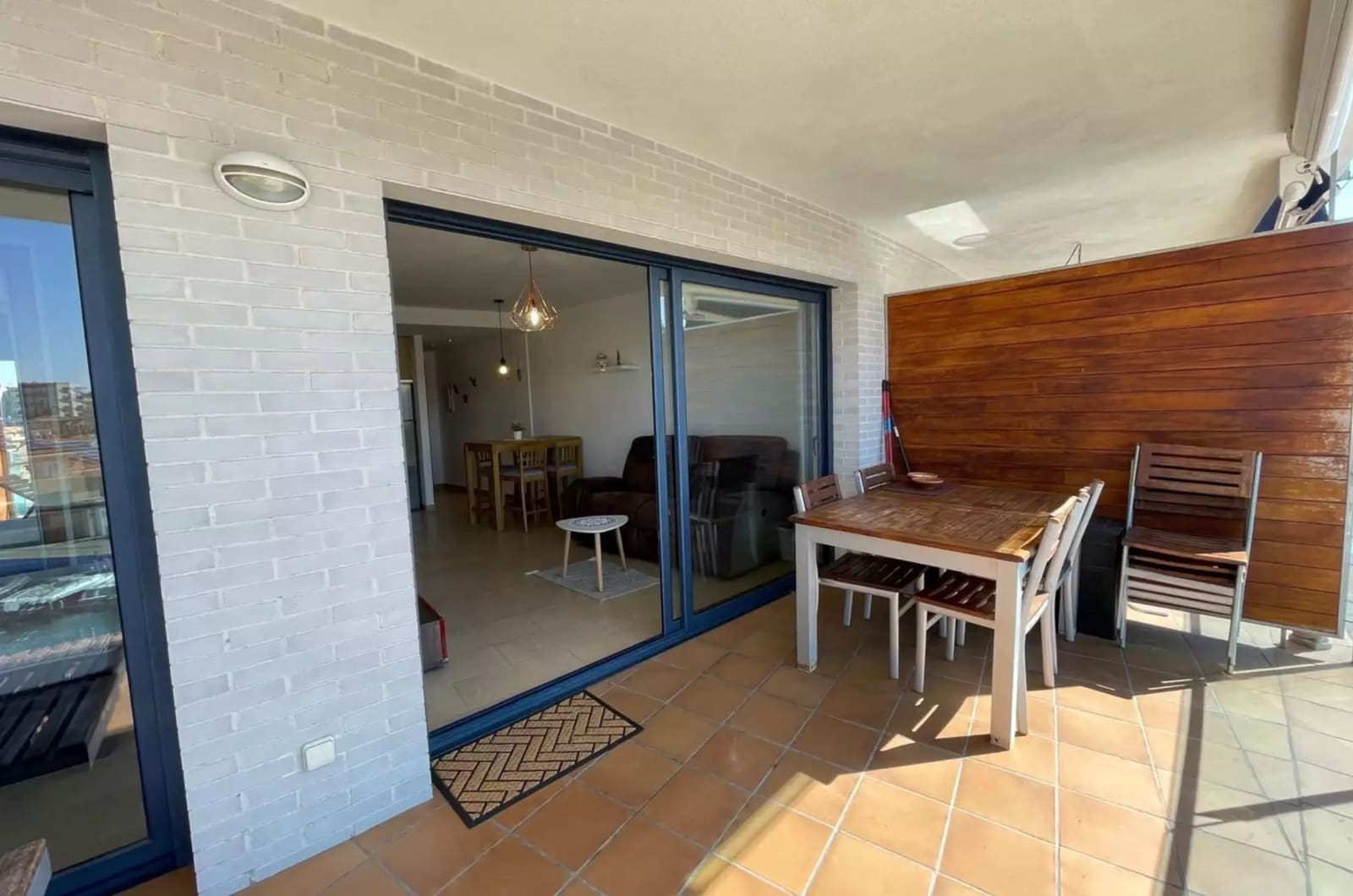 2 Zimmer Wohnung zu verkaufen in Roses mit Garage - 299.000 € (Ref: 9928064)