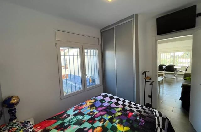 2 sovrum Hus till salu i Roses med garage - 287 000 € (Ref: 9928068)