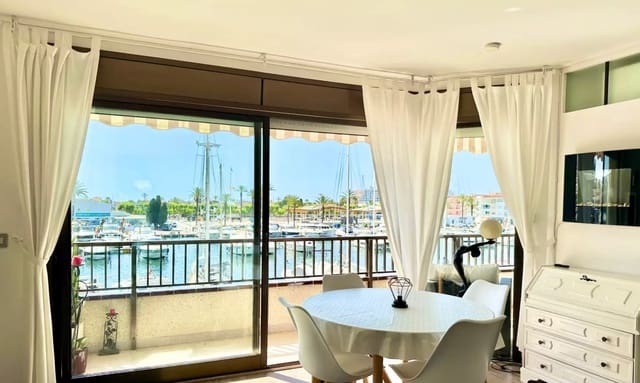 2 makuuhuone Asunto myytävänä paikassa Empuriabrava, Castelló d'Empúries mukana 
autotalli - 299 000 € (Ref: 9937825)
