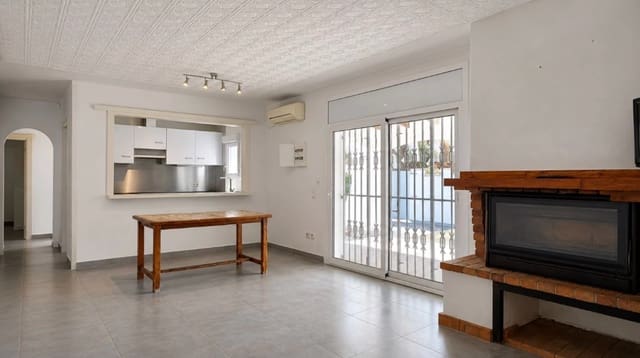 3 Zimmer Villa zu verkaufen in Empuriabrava, Castelló d'Empúries mit Garage - 485.000 € (Ref: 9937826)