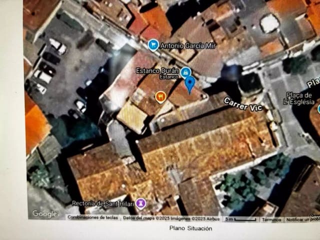 4 bedroom Townhouse for sale in Sant Hilari Sacalm - € 170,000 (Ref: 9952623)