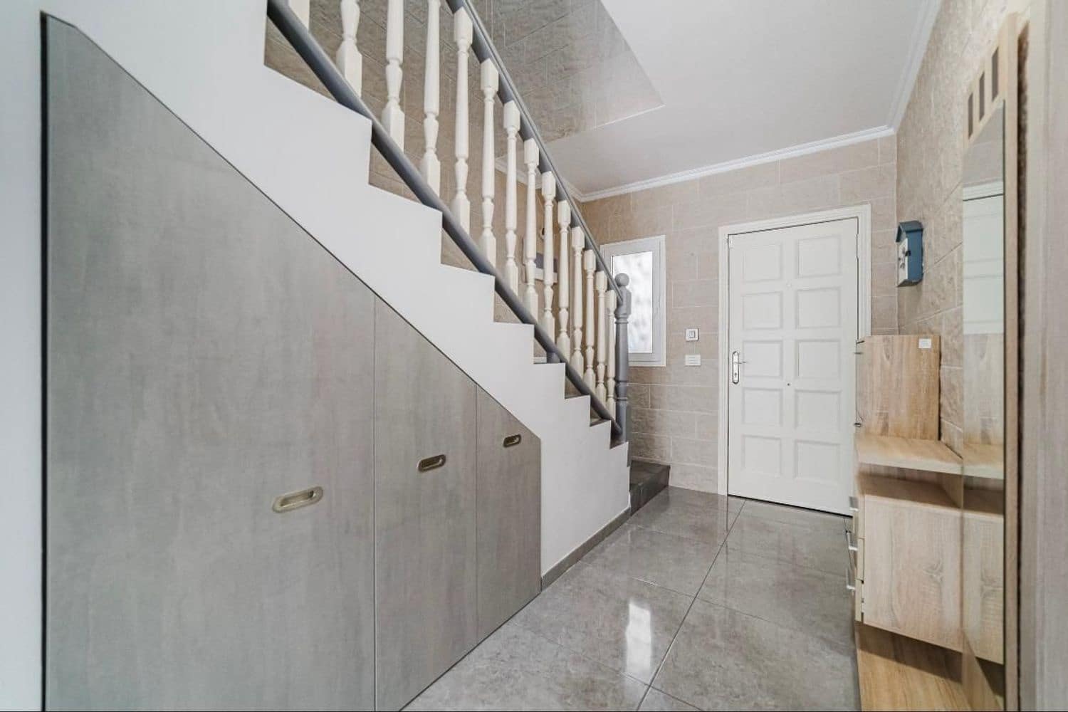 3 bedroom Townhouse for sale in Santa Cruz de Tenerife with pool garage - € 420,000 (Ref: 9400375)