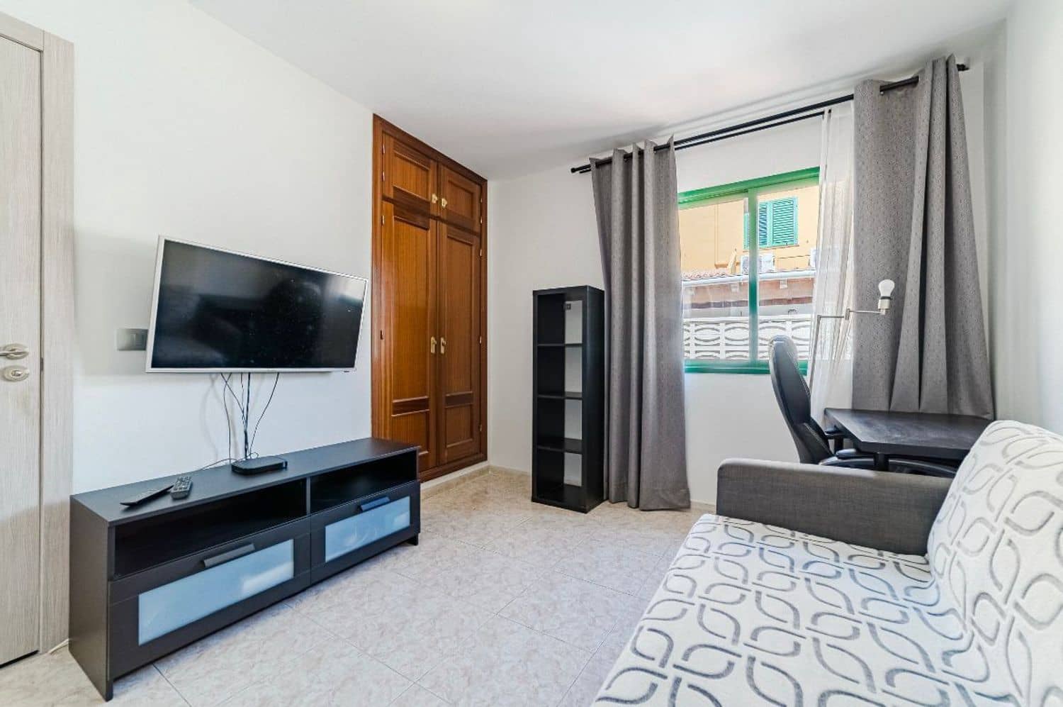 3 bedroom Townhouse for sale in Santa Cruz de Tenerife with pool garage - € 420,000 (Ref: 9400375)