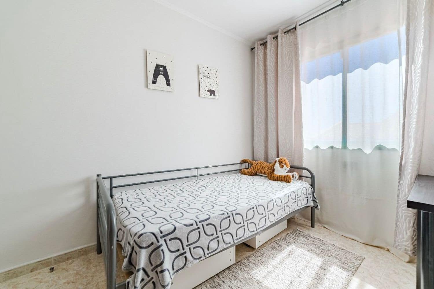 3 bedroom Townhouse for sale in Santa Cruz de Tenerife with pool garage - € 420,000 (Ref: 9400375)