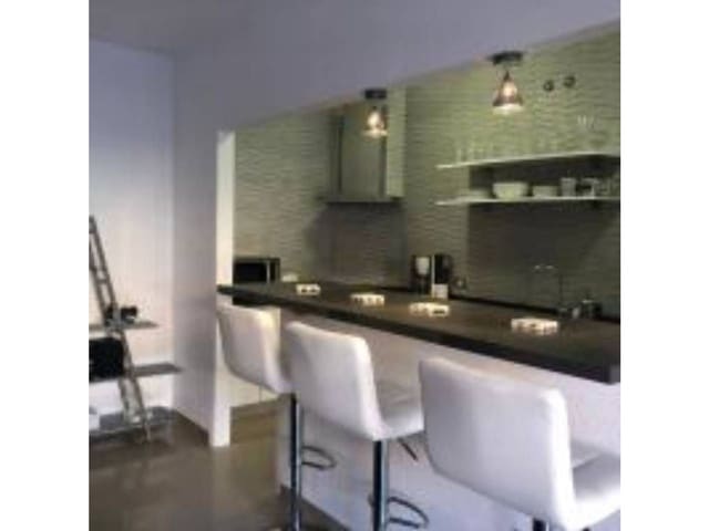 2 bedroom Apartment for rent in Arona with pool garage - € 1,300 (Ref: 9400377)