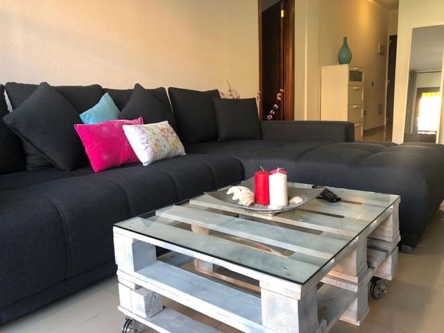 2 bedroom Apartment for rent in Arona with pool garage - € 1,300 (Ref: 9400377)