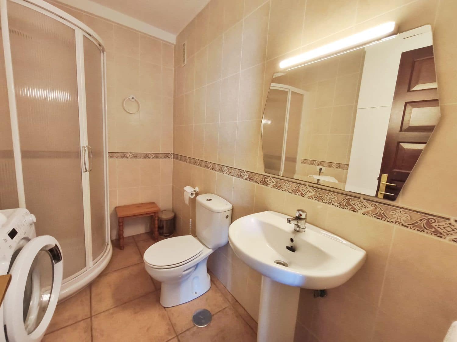 1 soverom Leilighet til salgs i Los Cristianos med svømmebasseng garasje - € 320 000 (Ref: 9400378)