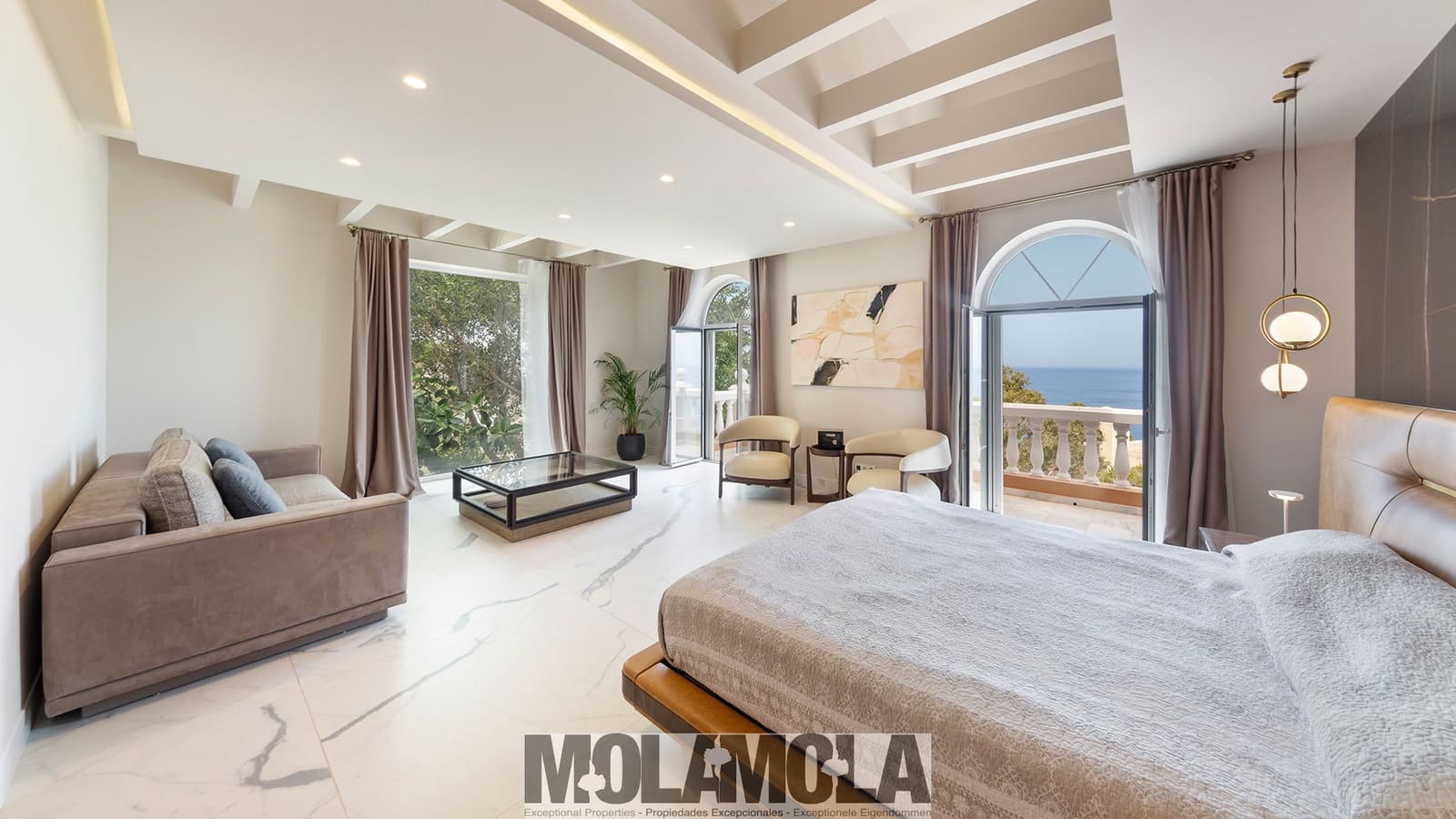4 sypialnia Finka/Dom wiejski na sprzedaż w Mojacar z basenem garażem - 2 950 000 € (Ref: 10016429)