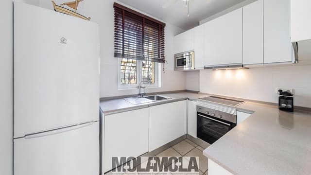 4 soverom Villa til salgs i Cala Marqués, Vera med svømmebasseng garasje - € 675 000 (Ref: 10181658)