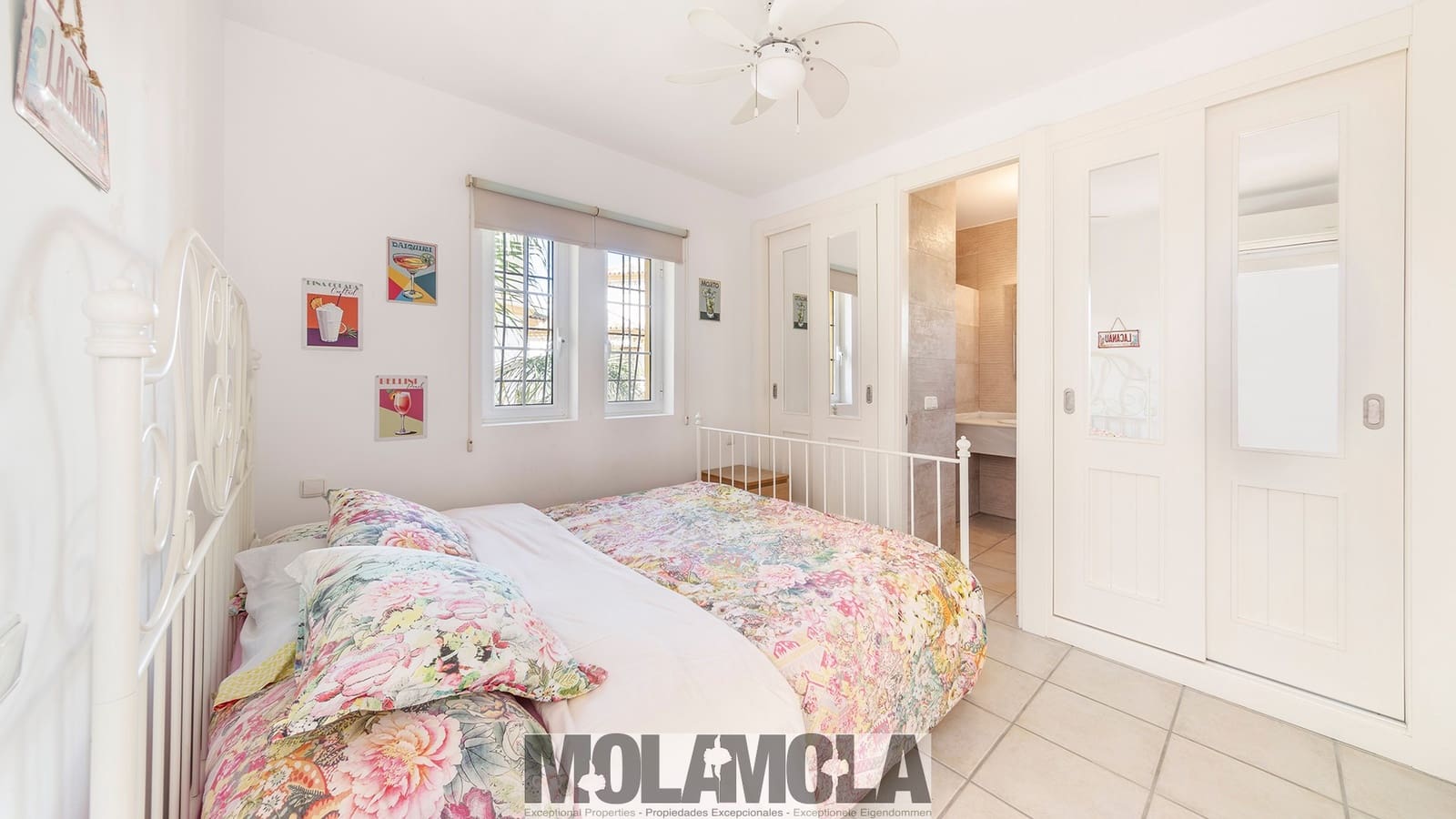 Chalet de 4 habitaciones en Vera en venta con piscina garaje - 675.000 € (Ref: 10181658)