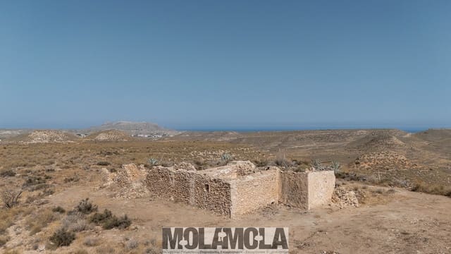 Ruin for sale in Agua Amarga, Níjar - € 169,000 (Ref: 10182364)