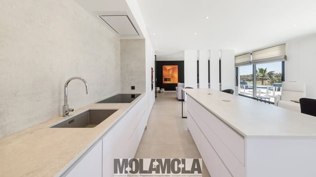 3 soveværelse Villa til salg i Valle del Este, Vera med swimmingpool garage - € 850.000 (Ref: 6141908)