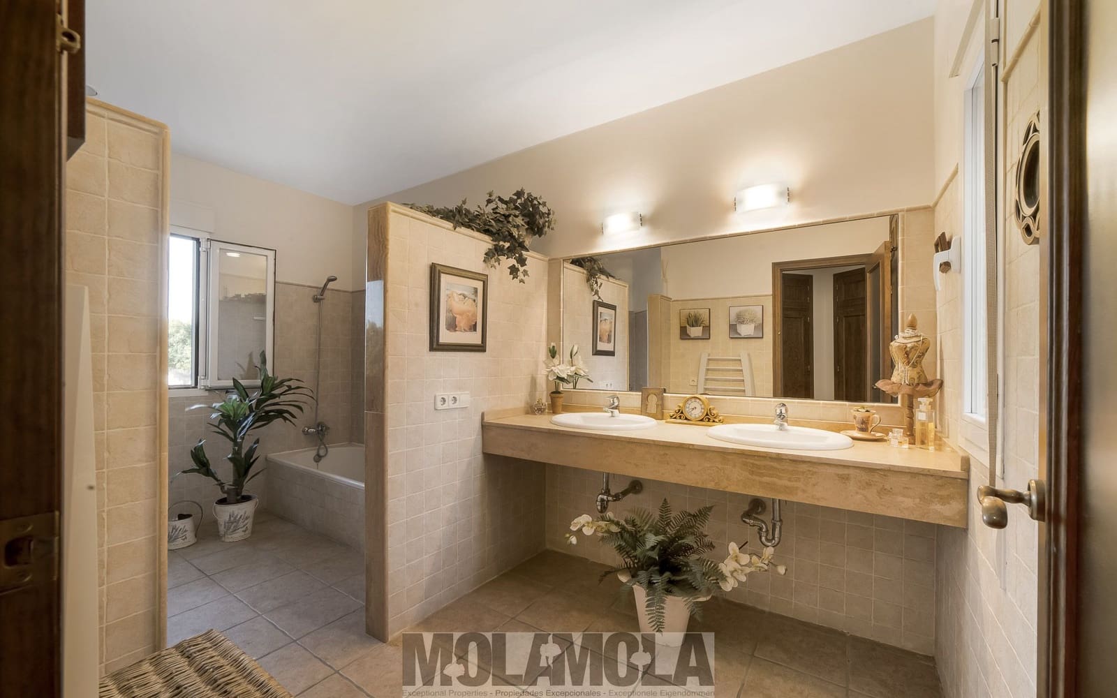 4 soveværelse Villa til salg i Vera med swimmingpool garage - € 695.000 (Ref: 6144544)