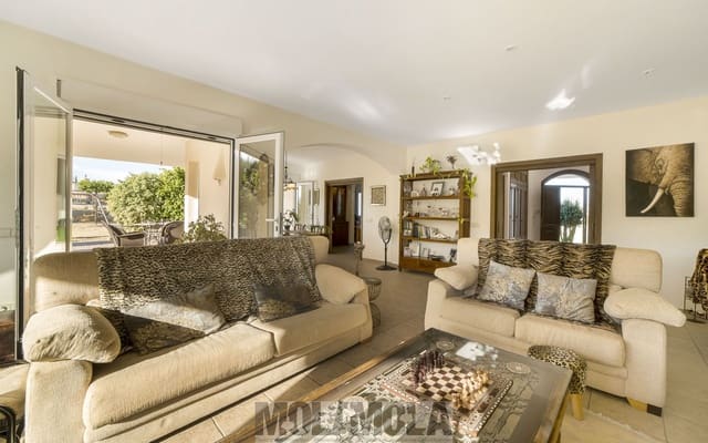 4 chambre Villa/Maison à vendre à Vera Ciudad, Vera avec piscine garage - 695 000 € (Ref: 6144544)