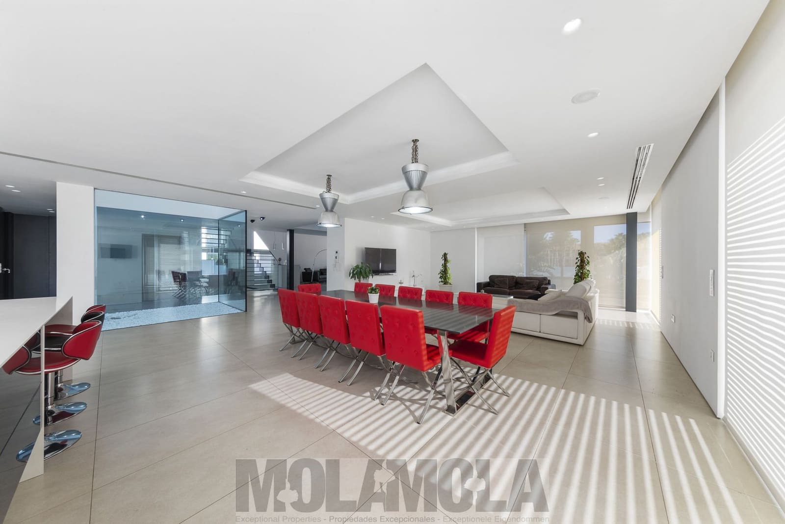 5 sypialnia Willa na sprzedaż w Huercal-Overa z basenem garażem - 980 000 € (Ref: 6199943)