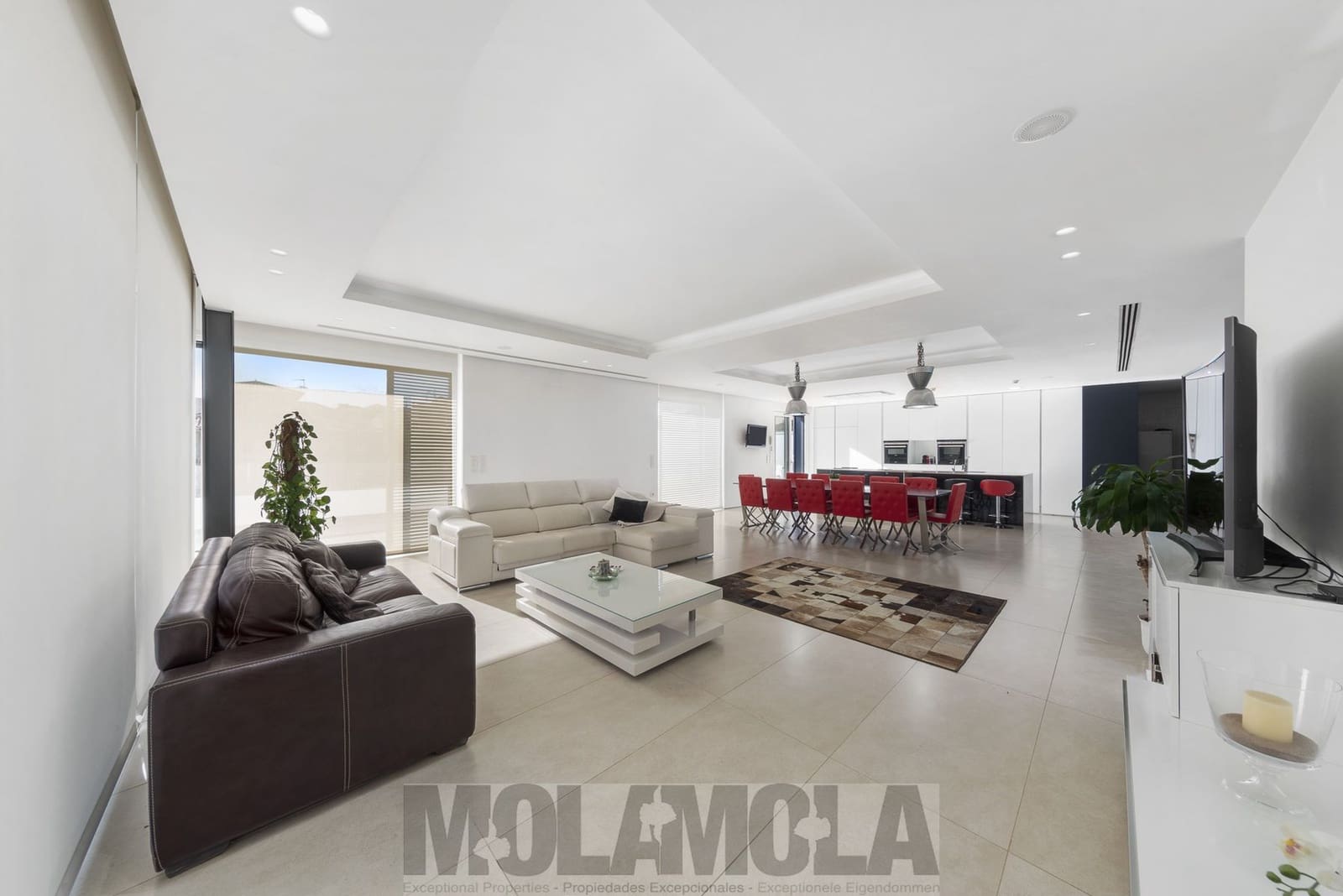 5 sypialnia Willa na sprzedaż w Huercal-Overa z basenem garażem - 980 000 € (Ref: 6199943)