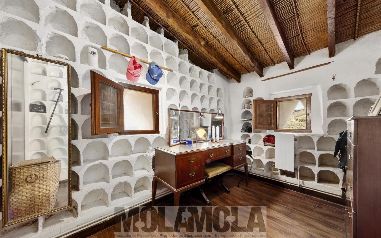 4 soveværelse Finca/Landehus til salg i Bedar med swimmingpool garage - € 345.000 (Ref: 6512258)