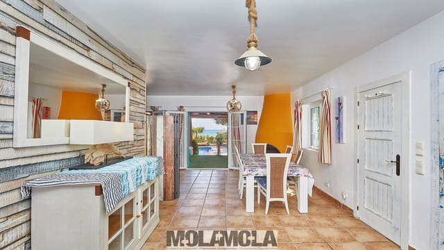 5 makuuhuone Huvila myytävänä paikassa Cala Marqués, Vera mukana uima-altaan 
autotalli - 1 095 000 € (Ref: 7829033)