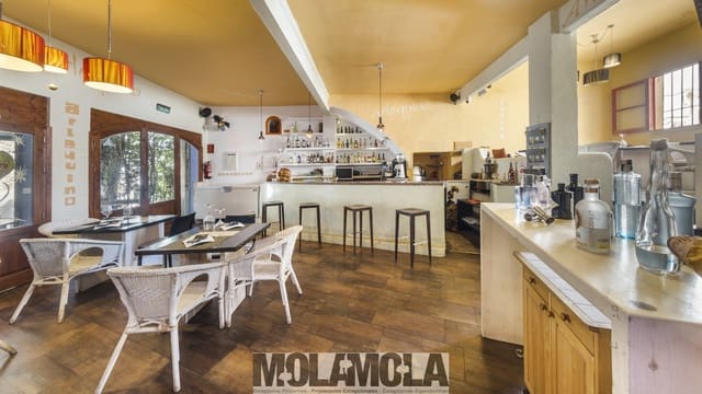 2 bedroom Restaurant/Bar for sale in Mojácar - € 375,000 (Ref: 8200741)