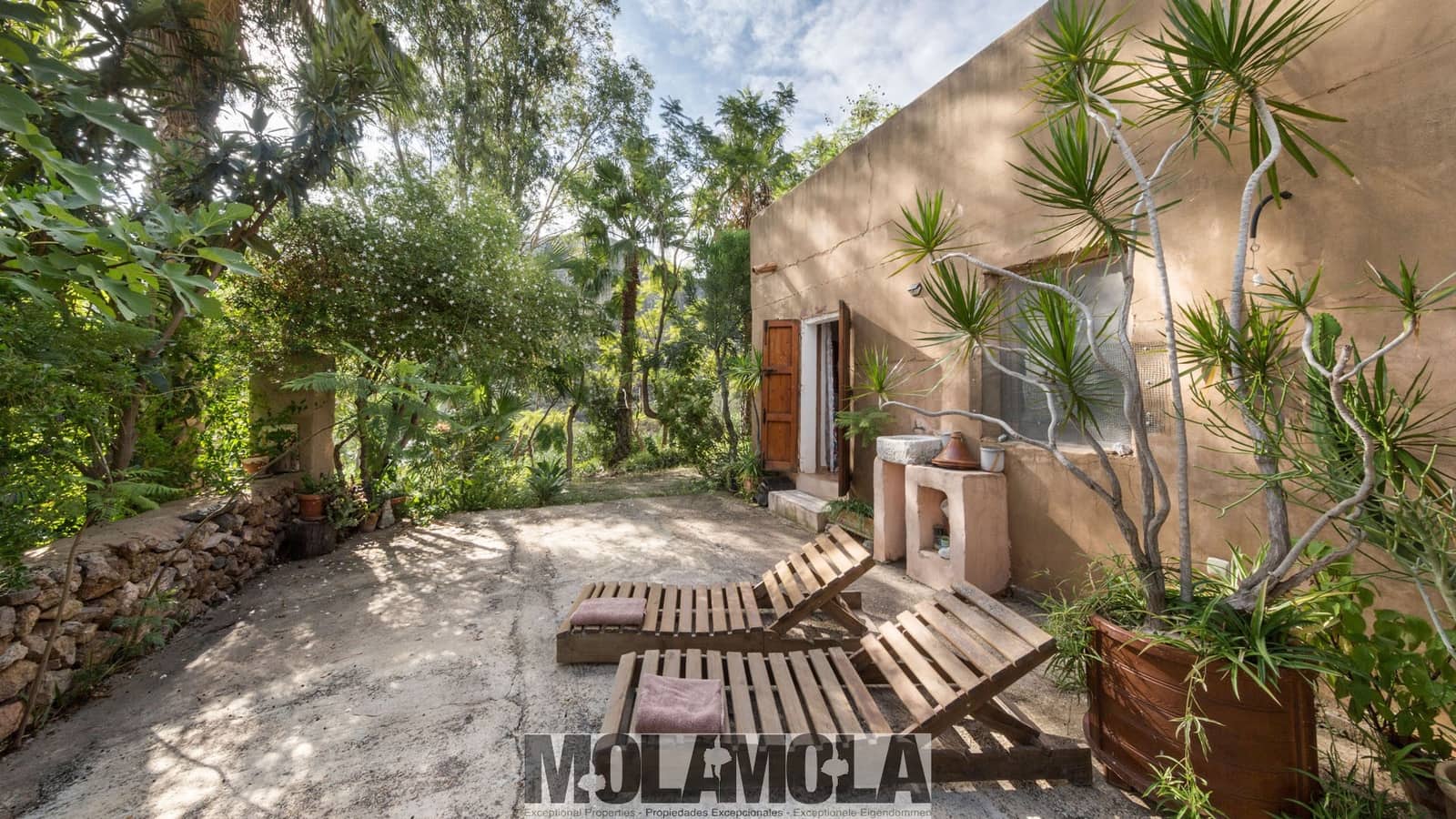 8 soveværelse Finca/Landehus til salg i El Cortijo Grande - € 680.000 (Ref: 8465909)